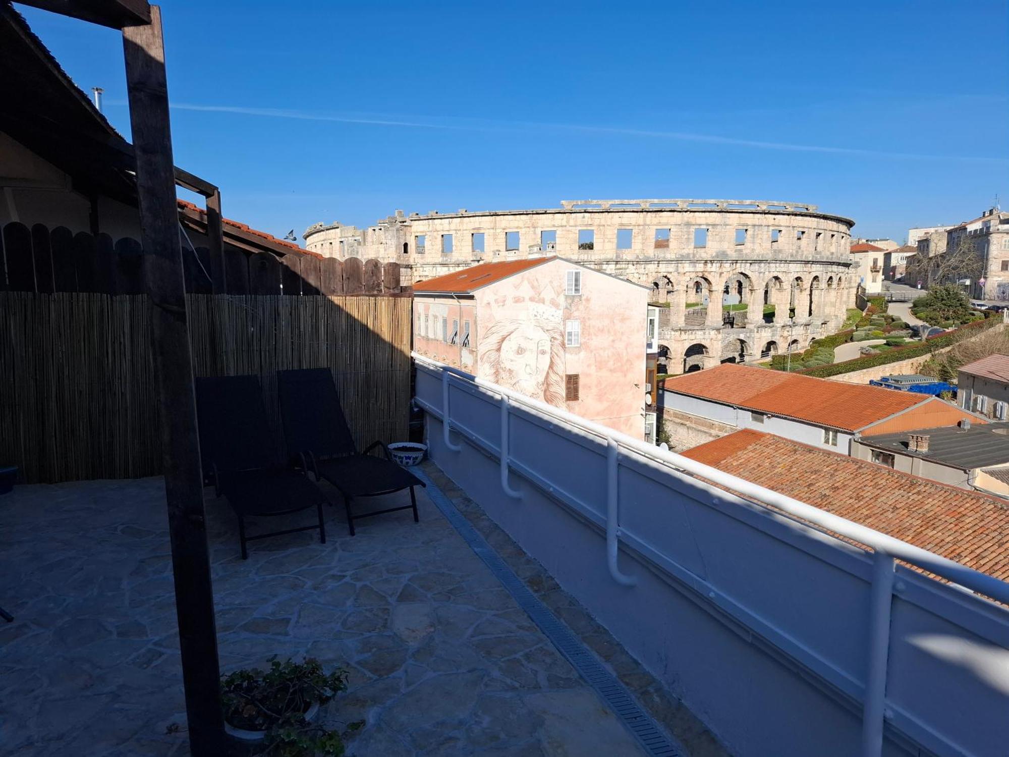Terrace Dream View Over Amphitheatre Πούλα Εξωτερικό φωτογραφία